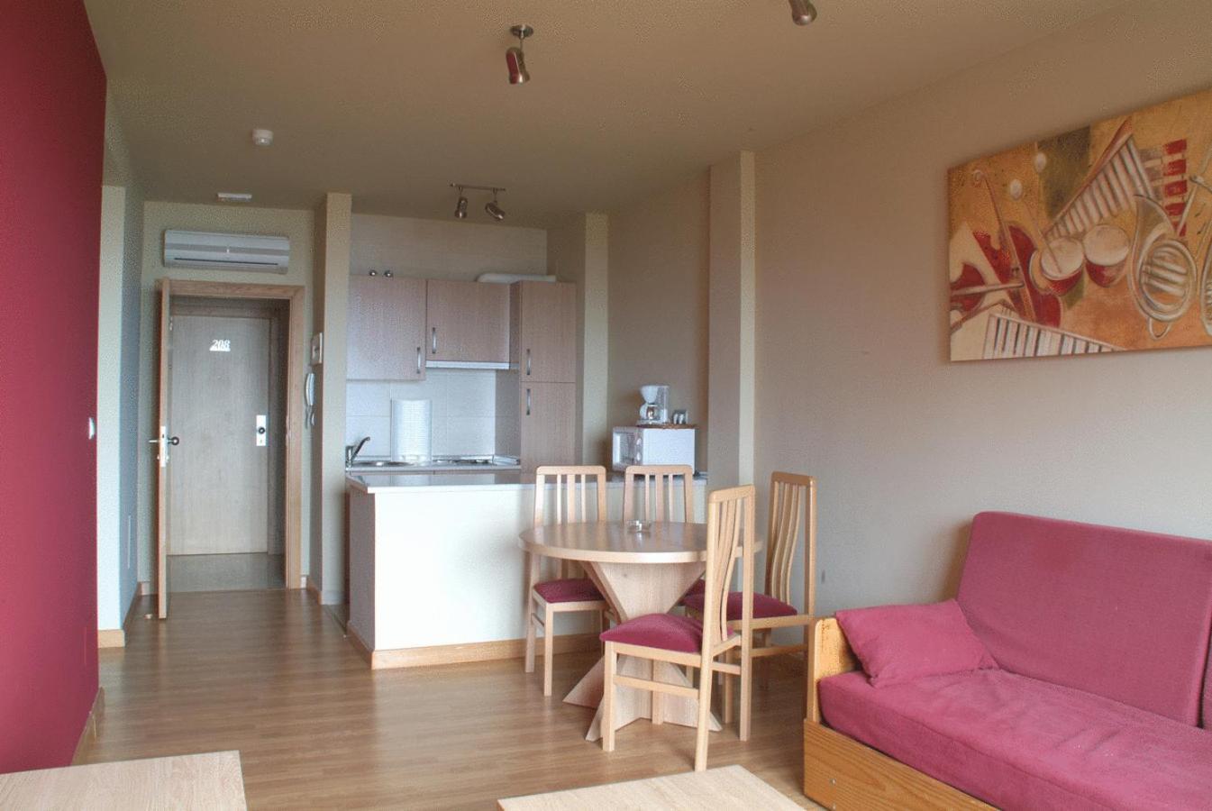 Apartamentos Mar โกมิญาส ภายนอก รูปภาพ