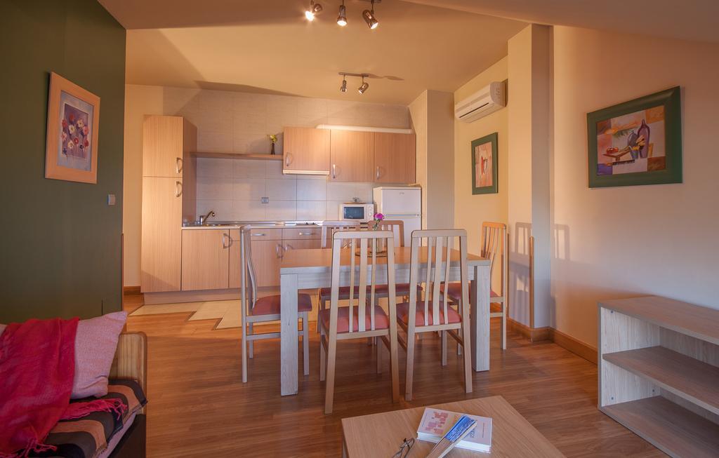 Apartamentos Mar โกมิญาส ภายนอก รูปภาพ