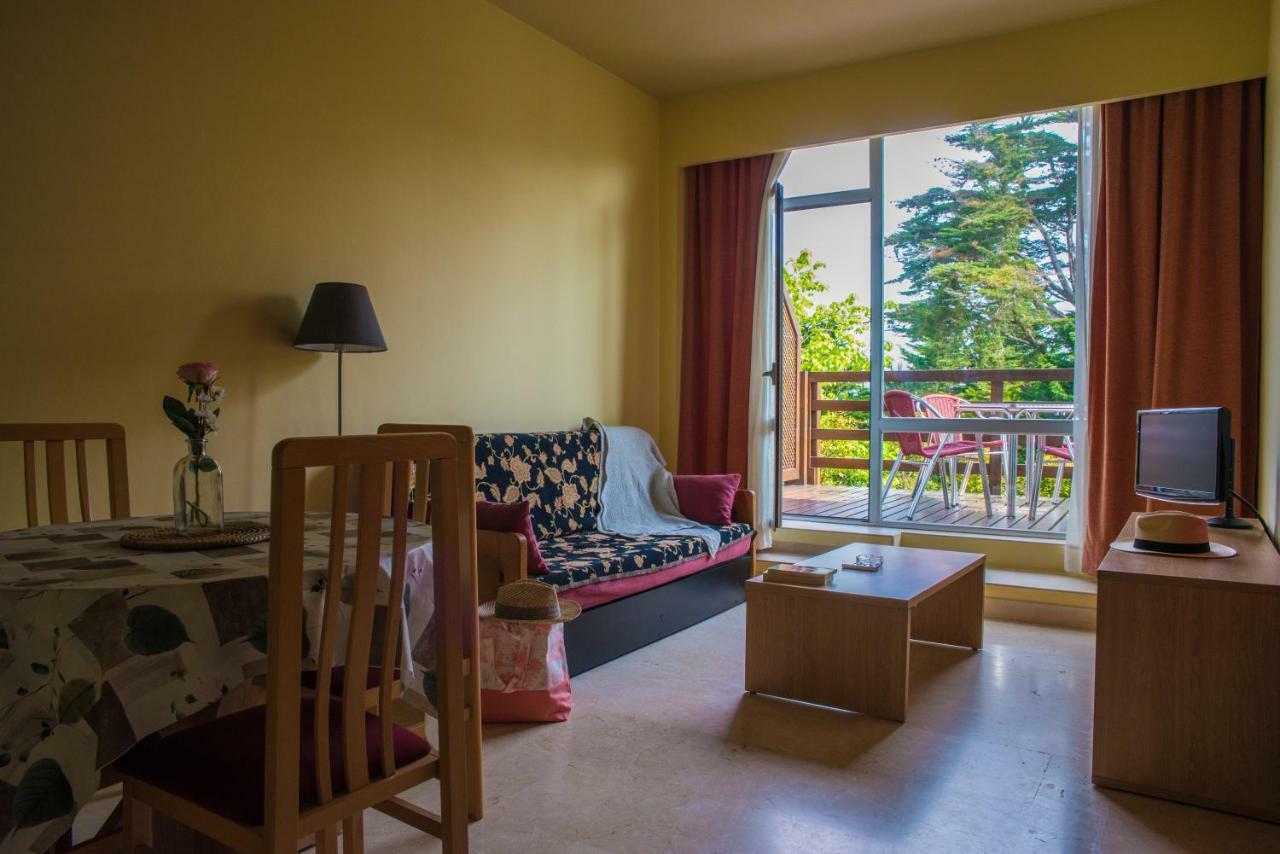 Apartamentos Mar โกมิญาส ภายนอก รูปภาพ